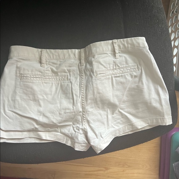 Express shorts size 4 - Picture 3 of 3